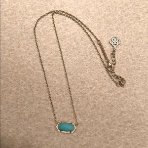 Kendra Scott necklace